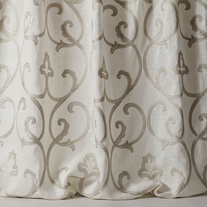 Fernley Silver – Stoff von Colefax and Fowler