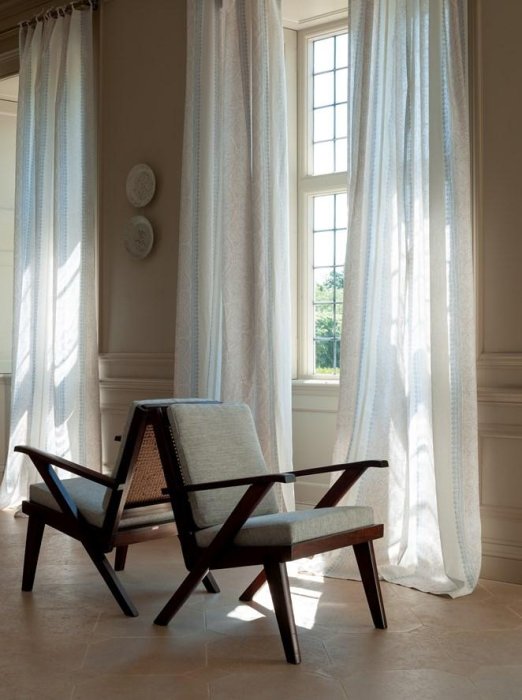 Foley von Colefax and Fowler im Raum