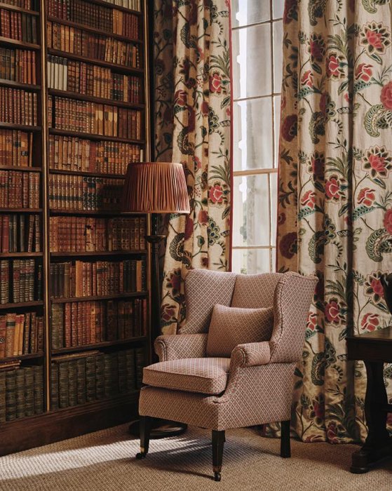 Francine von Colefax and Fowler im Raum