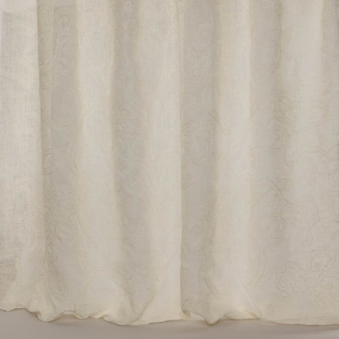 Leander Ivory – Stoff von Colefax and Fowler