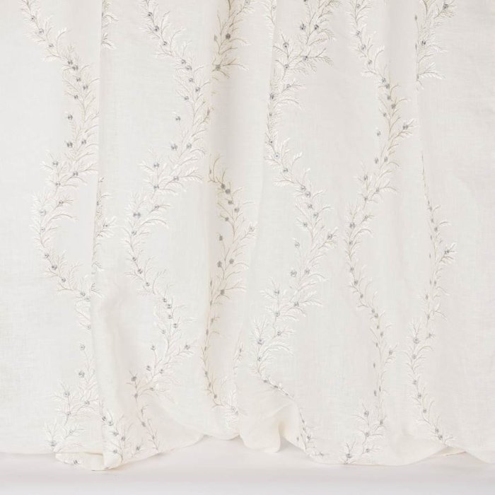Liliana Ivory – Stoff von Colefax and Fowler