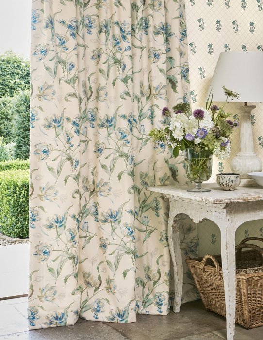 Berkeley Sprig Tapete von Colefax and Fowler – Ambiente