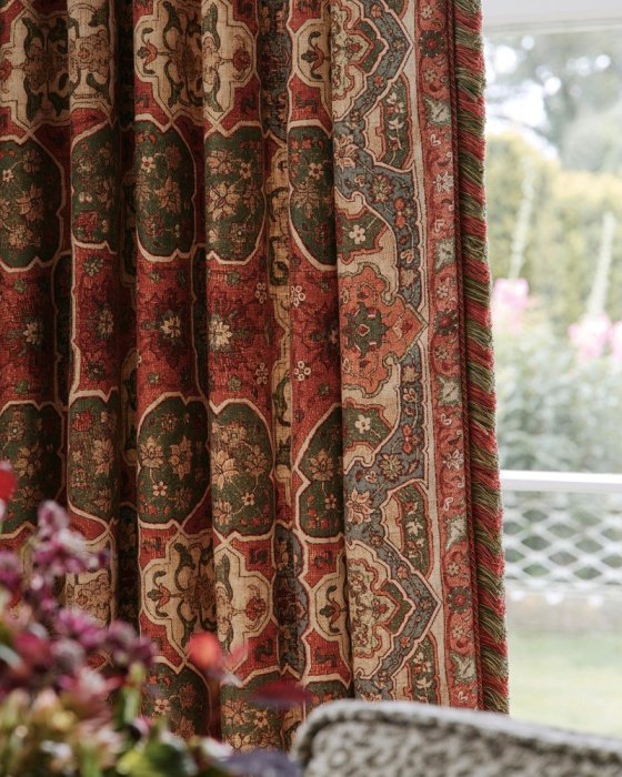 Lansdowne Cut Ruche von Colefax and Fowler im Raum