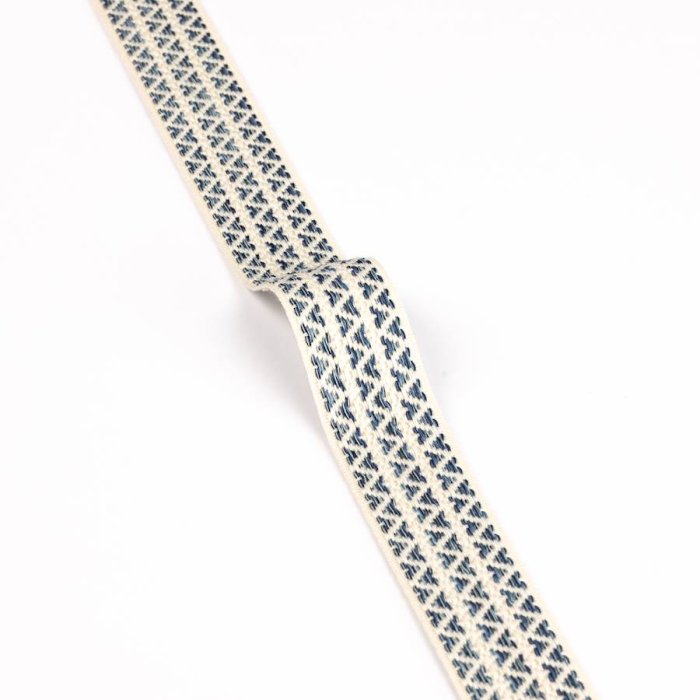 Lansdowne Herringbone Tape Blue – Fischgratband von Colefax and Fowler