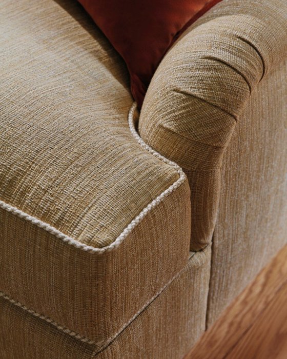 Lansdowne Narrow Rope von Colefax and Fowler im Raum