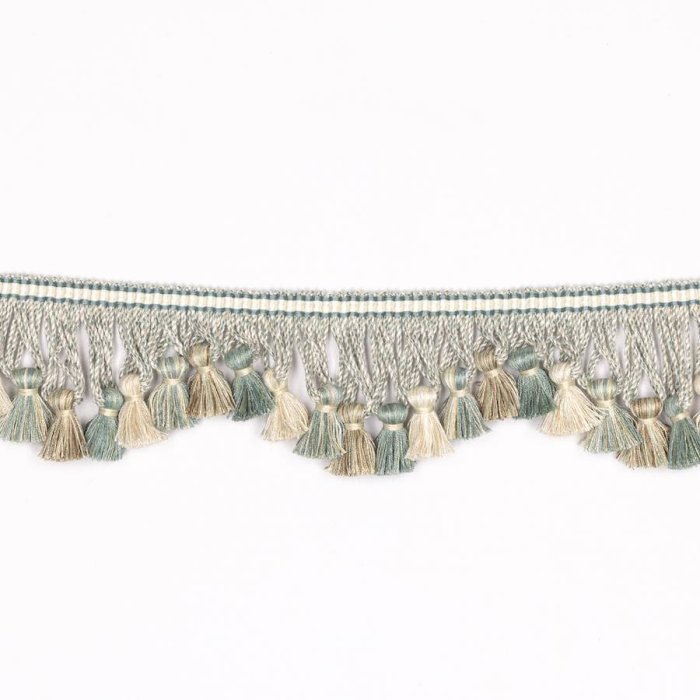 Lansdowne Scalloped Tassel Fringe Old Blue – Bogenquastenfranse von Colefax and Fowler
