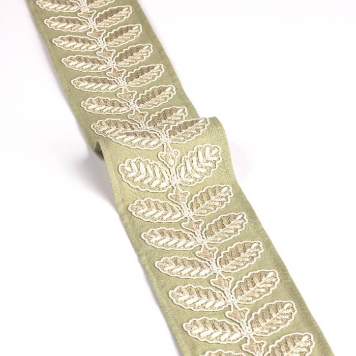 Lansdowne Stem Braid Leaf – Zierborte von Colefax and Fowler