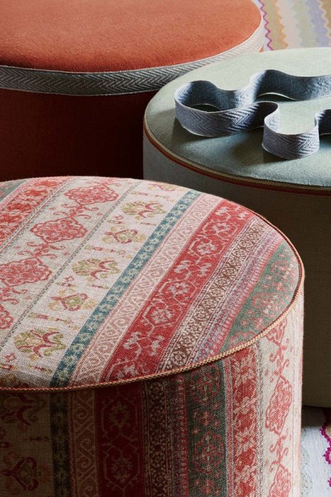 Theodore Narrow Rope von Colefax and Fowler im Raum
