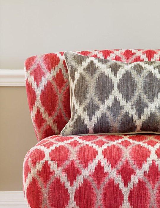 Sofa mit Bezug aus Jane Churchill Fontane in Red