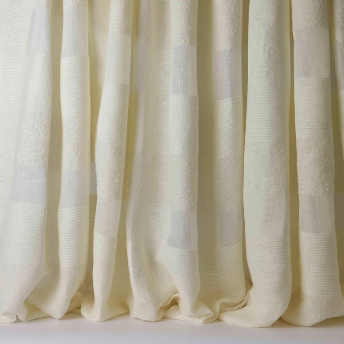 Juma von Larsen in Cream