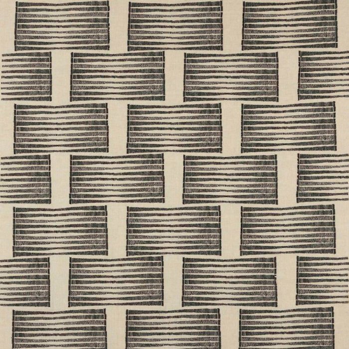 Kijani von Larsen in Ebony