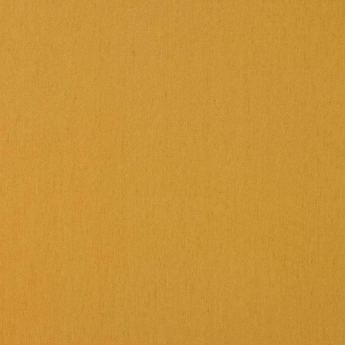 Nore von Larsen in Nutmeg