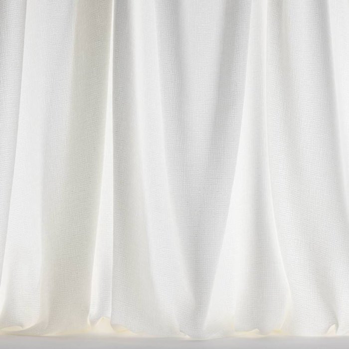 Nova von Larsen in Bone