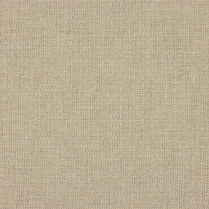 Remi von Larsen in Linen
