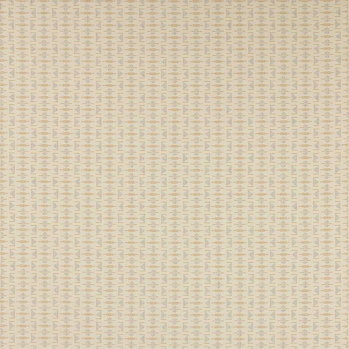 Tiwi von Larsen in Ivory