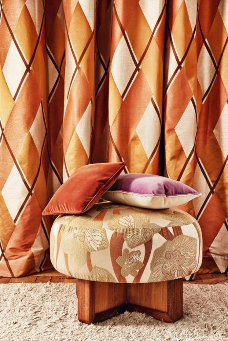 Breteuil von Manuel Canovas im Raum
