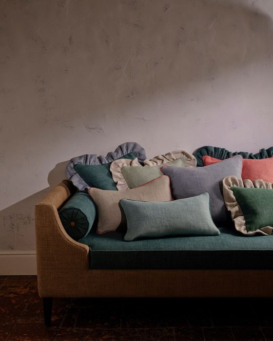 Cabris von Manuel Canovas im Raum