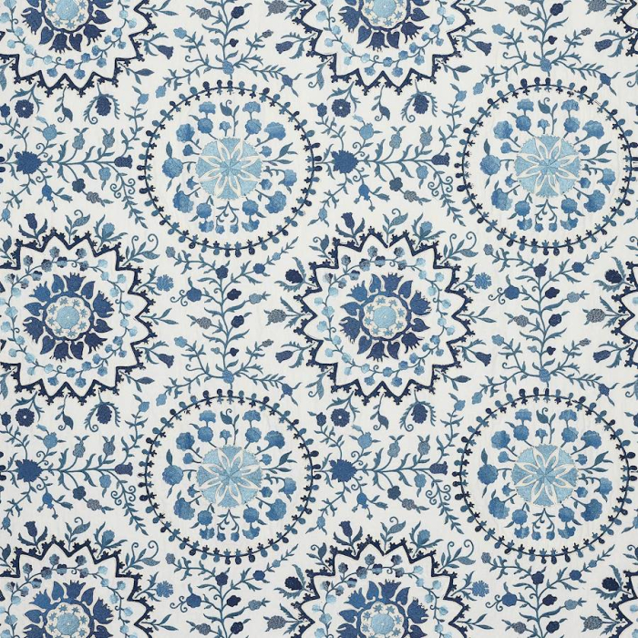 Manuel Canovas Neela Stoff in Indigo