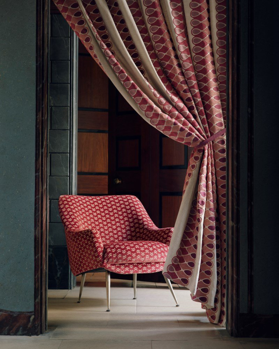 Portiere aus Manuel Canovas Niki