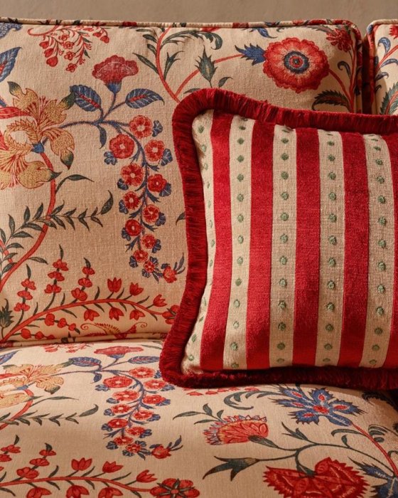 Punto von Manuel Canovas im Raum
