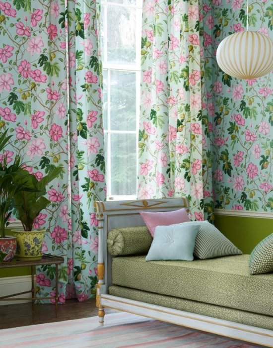 Velours Tosca von Manuel Canovas im Raum