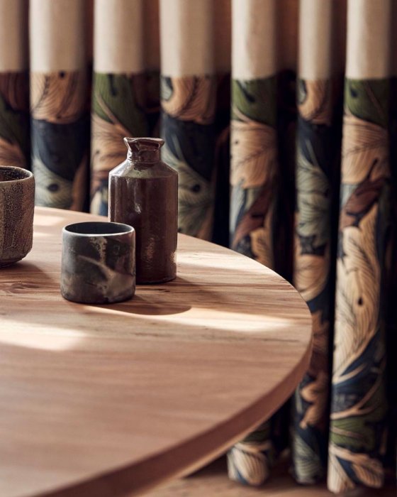 Acanthus Velvet von Morris & Co. – Ambiente