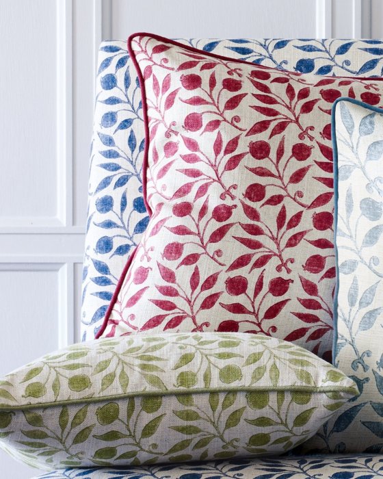 Rosehip von Morris & Co. – Ambiente