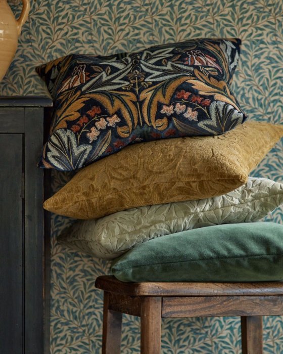 Sunflower Caffoy Velvet von Morris & Co. – Ambiente