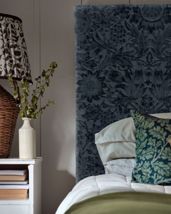 Sunflower Caffoy Velvet von Morris & Co. – Ambiente
