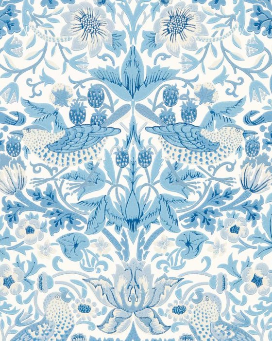 Simply Strawberry Thief Woad – Tapete von Morris & Co.