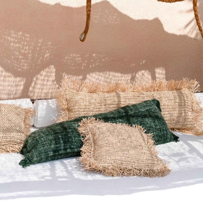 Raffia Kissen mit Fransen — handgefertigt, 3 Größen